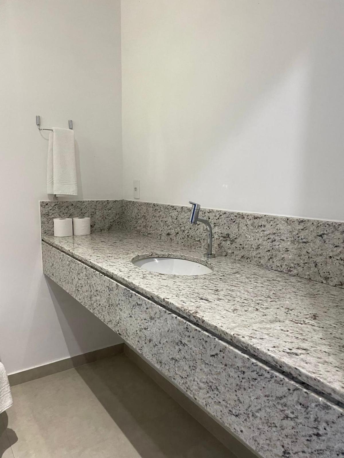 Suite Grega 5- Centro Da Vila Abraao ภายนอก รูปภาพ